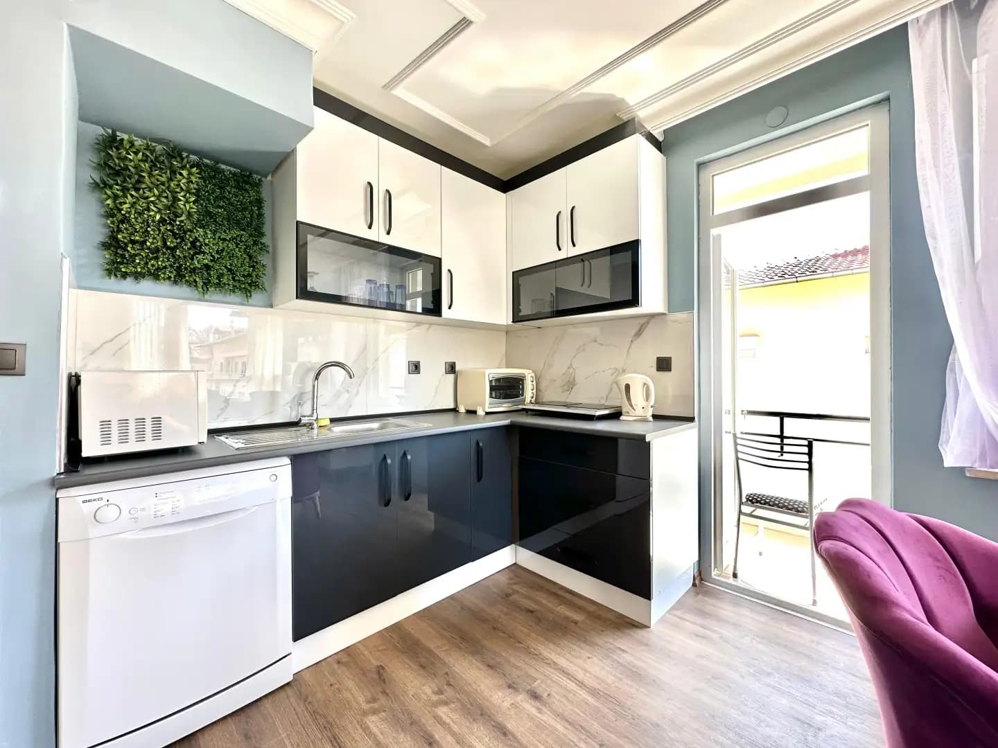 Meto Residence