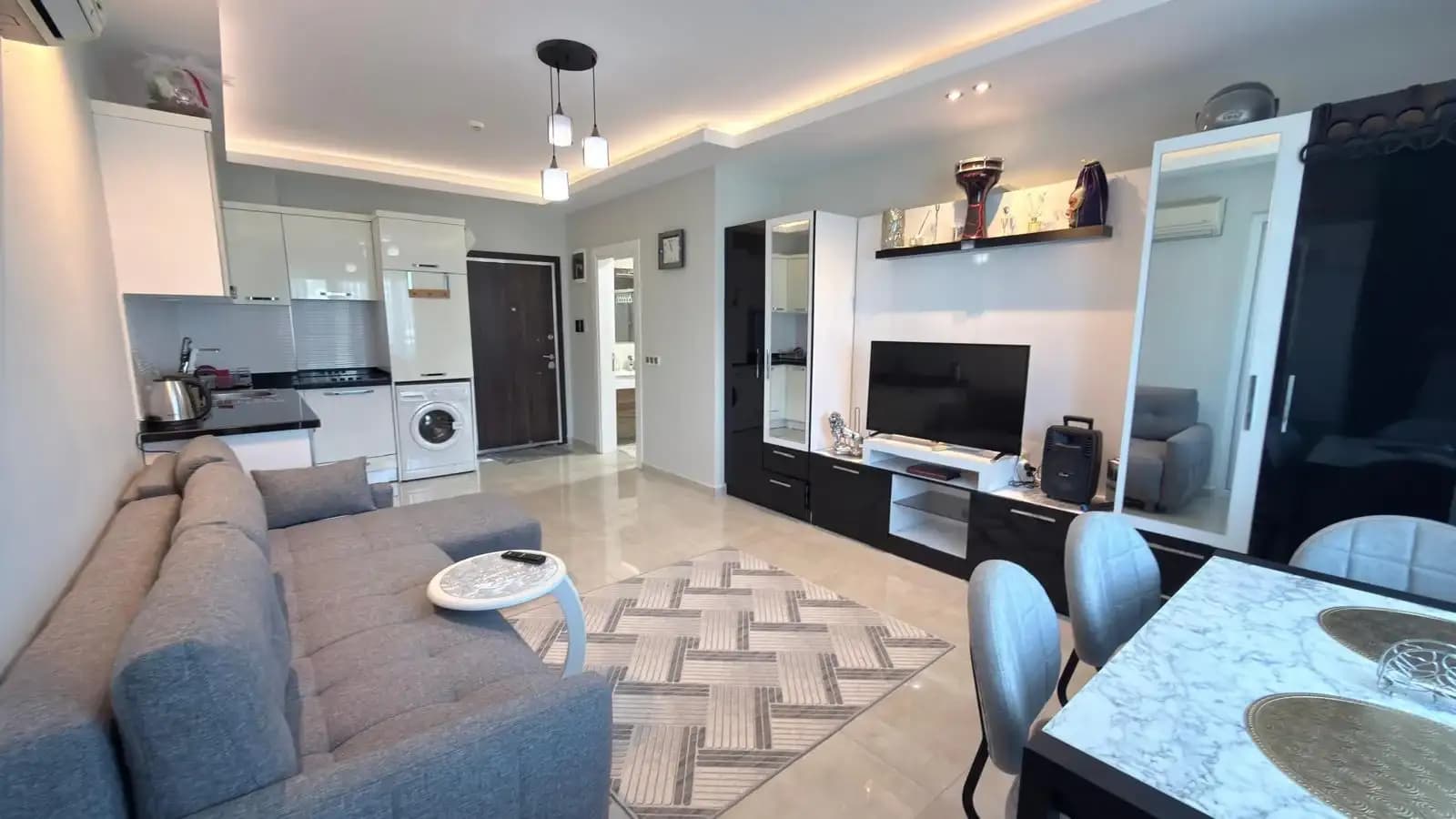LUMOS RESIDENCE - Image 3