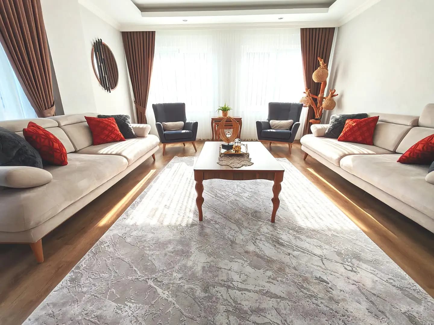 Furnished 3+1 Apartment for Sale with Castle and Sea View in Sugözü - Image 3