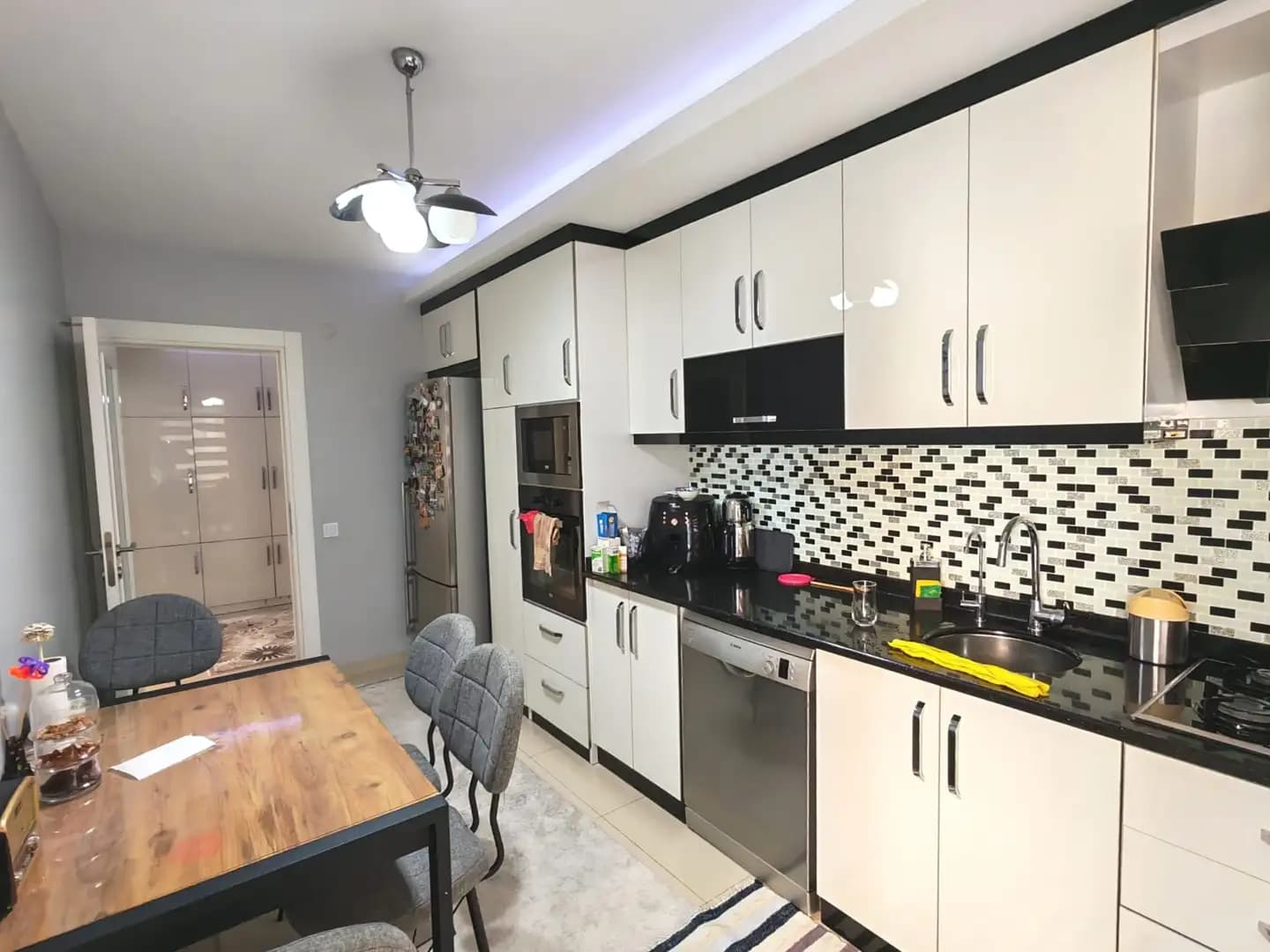 Alanya Cikcilli'de Ayrı Mutfaklı Ferah 3+1 Satılık Daire - Image 4